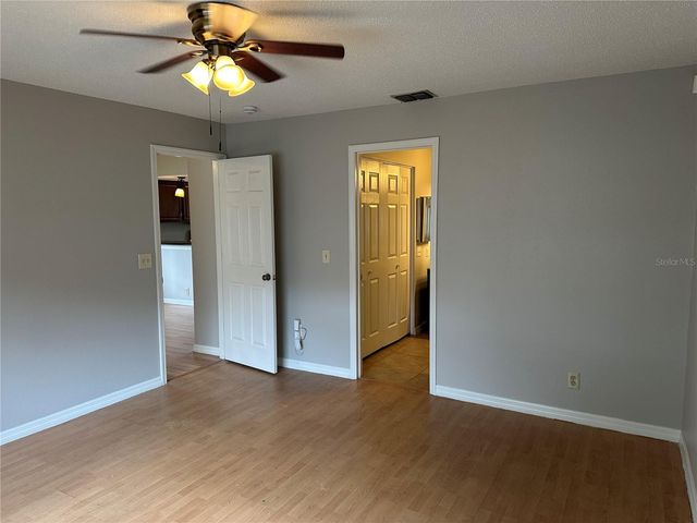 8425 LAURELON PLACE, Temple Terrace, FL 33637