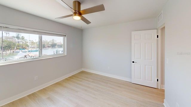 500 129TH AVENUE E 1, Madeira Beach, FL 33708