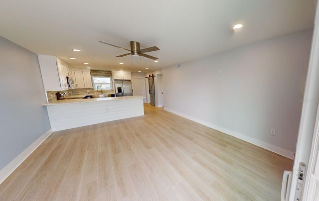 500 129TH AVENUE E 1, Madeira Beach, FL 33708