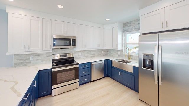 500 129TH AVENUE E 1, Madeira Beach, FL 33708