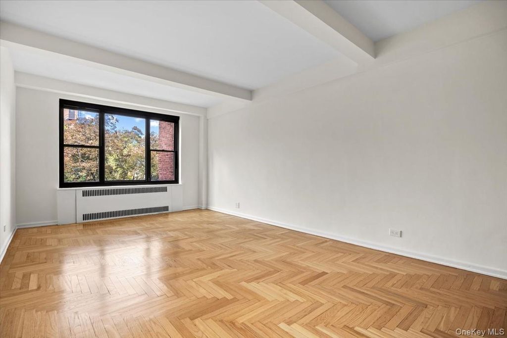 65 Park Terrace East C67, New York (manhattan), NY 10034 — exterior