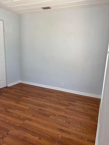 3578 N OLD DIXIE Highway, Delray Beach, FL 33483