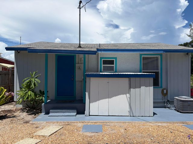 3578 N OLD DIXIE Highway, Delray Beach, FL 33483