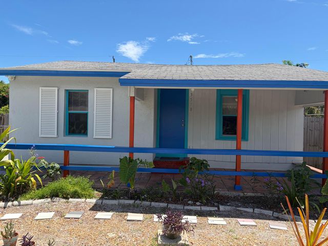 3578 N OLD DIXIE Highway, Delray Beach, FL 33483