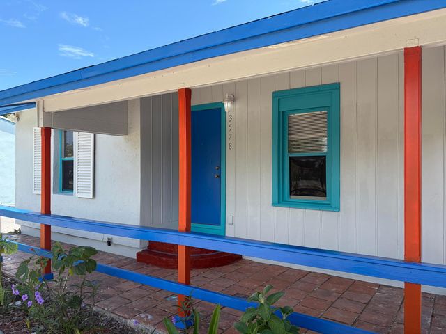 3578 N OLD DIXIE Highway, Delray Beach, FL 33483
