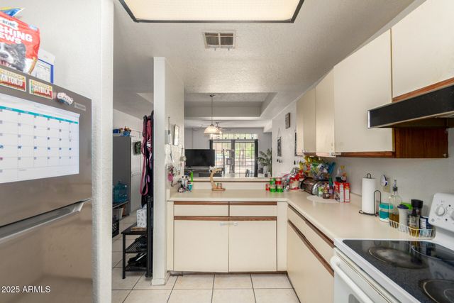 6550 N 47TH Avenue 196, Glendale, AZ 85301