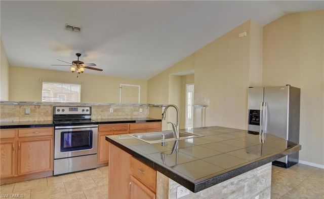 1729 NE 21st ST, Cape Coral, FL 33909