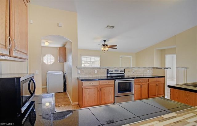 1729 NE 21st ST, Cape Coral, FL 33909