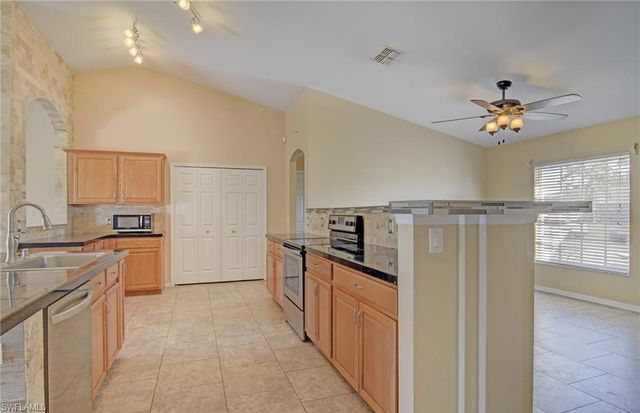 1729 NE 21st ST, Cape Coral, FL 33909