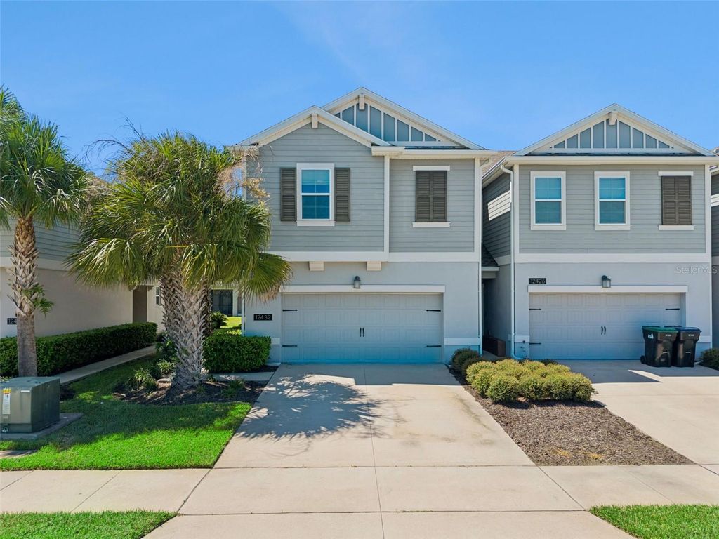 Image 1 of property listing at 12432 TURTLE GRASS DRIVE, Orlando, FL 32824