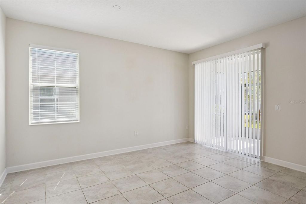 Image 11 of property listing at 12432 TURTLE GRASS DRIVE, Orlando, FL 32824