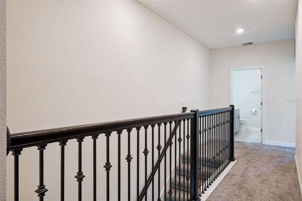 Image 20 of property listing at 12432 TURTLE GRASS DRIVE, Orlando, FL 32824