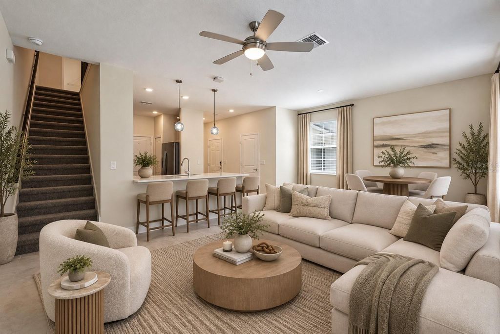 Image 4 of property listing at 12432 TURTLE GRASS DRIVE, Orlando, FL 32824