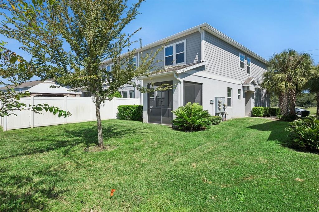 Image 44 of property listing at 12432 TURTLE GRASS DRIVE, Orlando, FL 32824