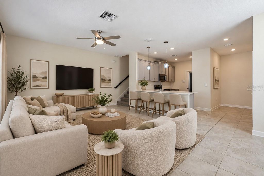 Image 6 of property listing at 12432 TURTLE GRASS DRIVE, Orlando, FL 32824