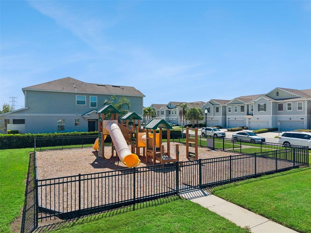Image 53 of property listing at 12432 TURTLE GRASS DRIVE, Orlando, FL 32824