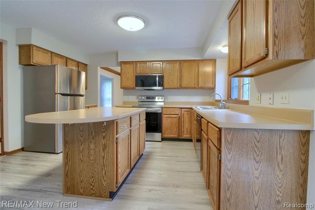 7252 Steeplechase Drive, Saline, MI 48176