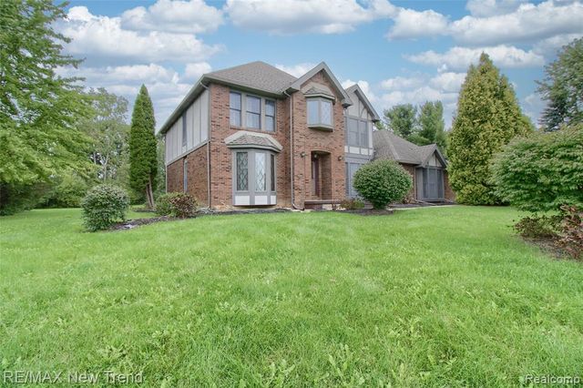 7252 Steeplechase Drive, Saline, MI 48176