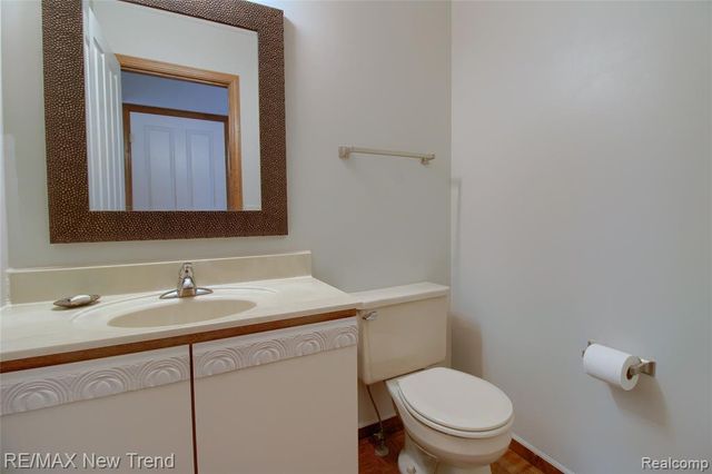 7252 Steeplechase Drive, Saline, MI 48176