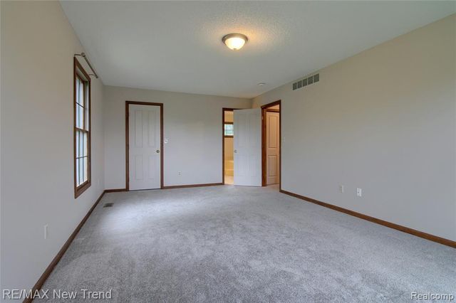 7252 Steeplechase Drive, Saline, MI 48176