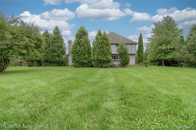 7252 Steeplechase Drive, Saline, MI 48176