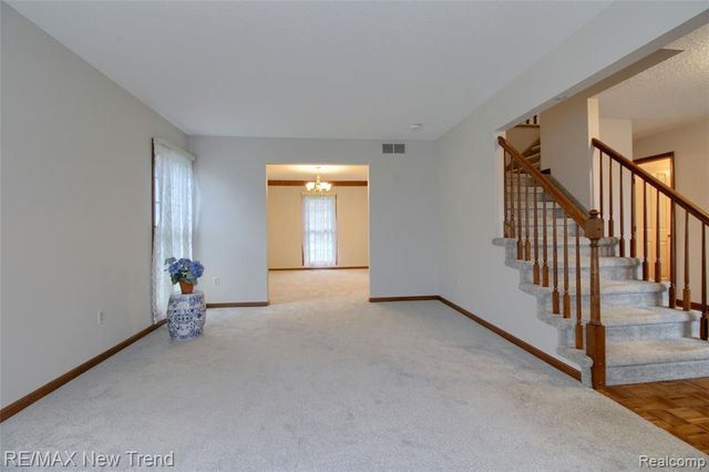 7252 Steeplechase Drive, Saline, MI 48176