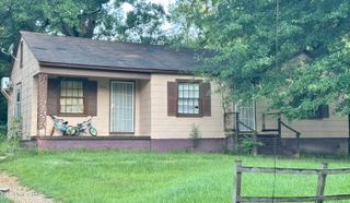 2823 Fairhill Drive, Jackson, MS 39212