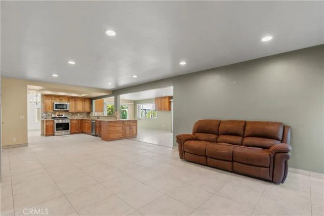 986 Calle Primavera, San Dimas, CA 91773