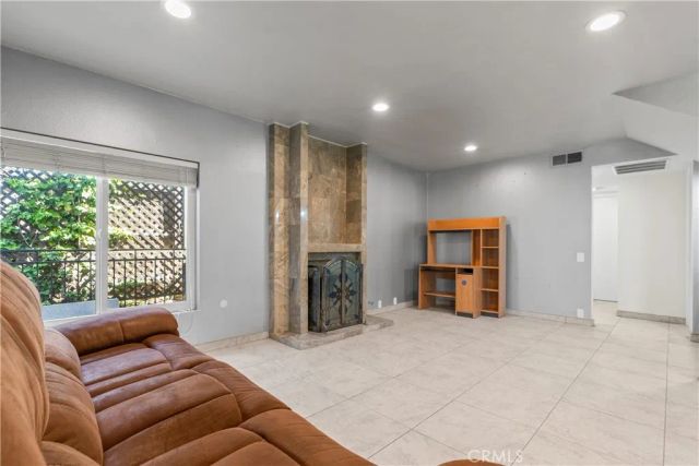 986 Calle Primavera, San Dimas, CA 91773