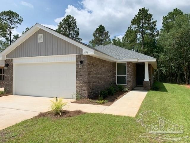 701 Giese Ln 1, Pensacola, FL 32506