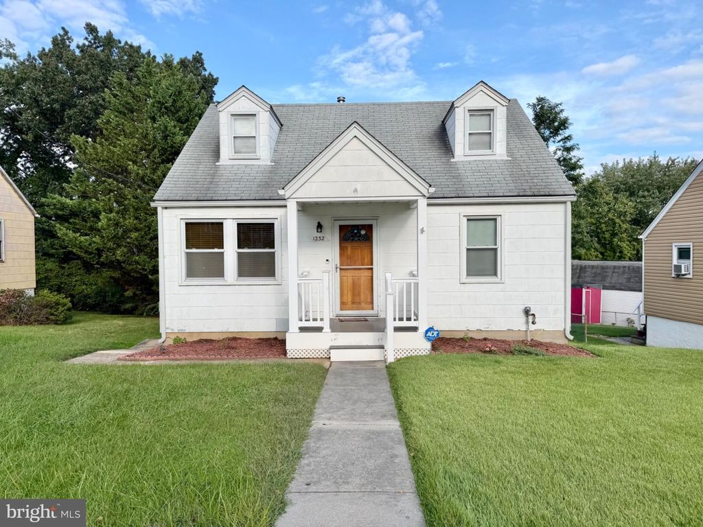 1232 BERK AVE, Baltimore, MD 21237
