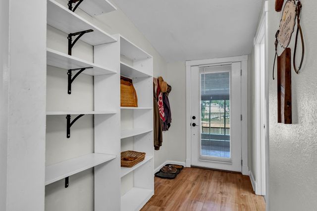 202 Lakeview, Lake City, TX 78368
