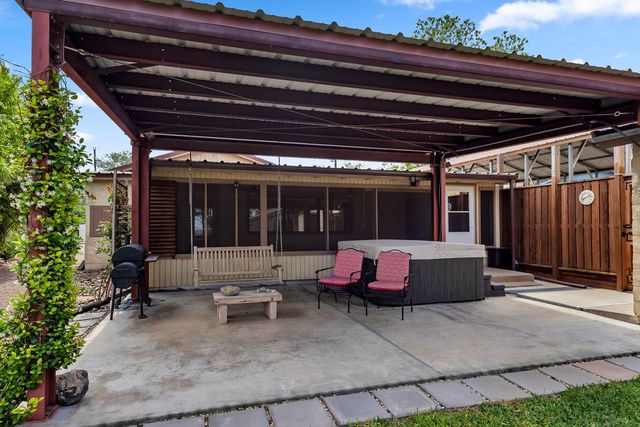202 Lakeview, Lake City, TX 78368