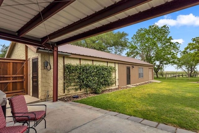 202 Lakeview, Lake City, TX 78368