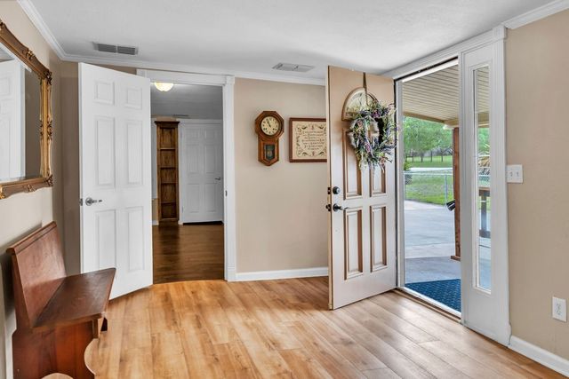 202 Lakeview, Lake City, TX 78368