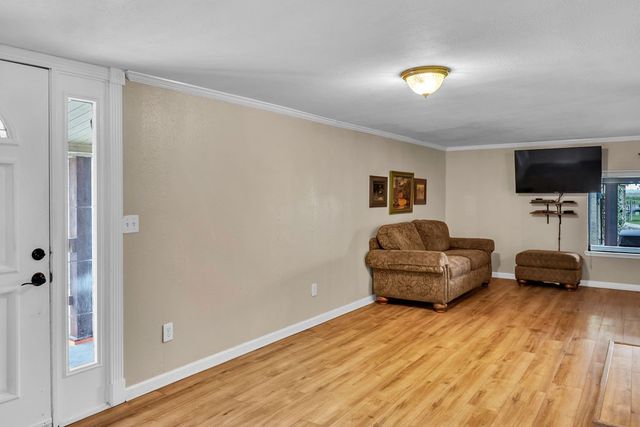 202 Lakeview, Lake City, TX 78368