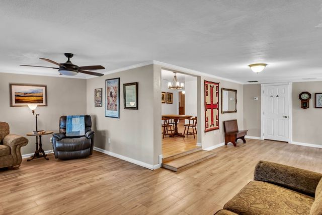 202 Lakeview, Lake City, TX 78368