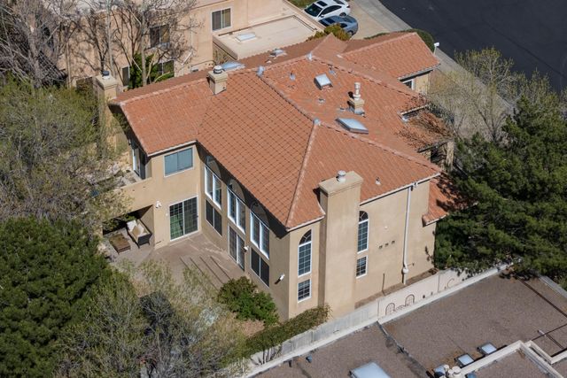 6605 Beau Chene NE, Albuquerque, NM 87111