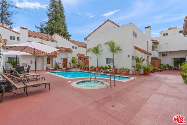 10926 Bluffside Drive 3, Studio City (los Angeles), CA 91604