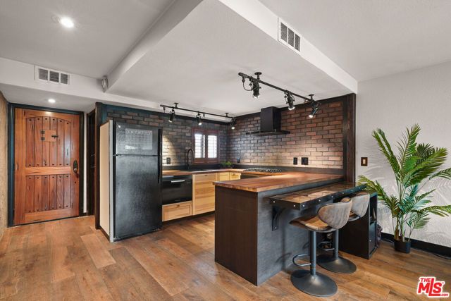 10926 Bluffside Drive 3, Studio City (los Angeles), CA 91604