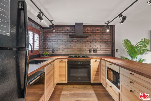 10926 Bluffside Drive 3, Studio City (los Angeles), CA 91604