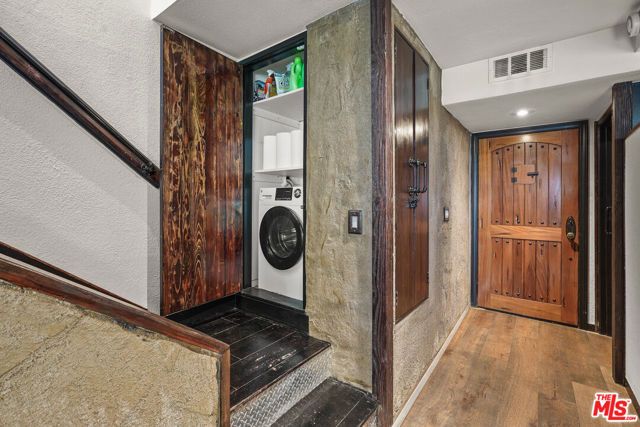 10926 Bluffside Drive 3, Studio City (los Angeles), CA 91604