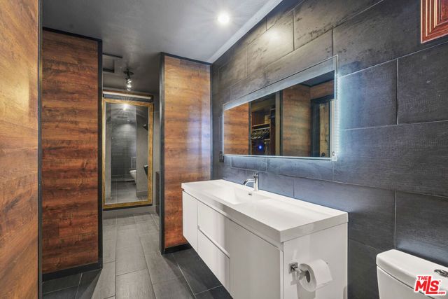 10926 Bluffside Drive 3, Studio City (los Angeles), CA 91604