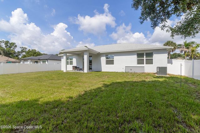 2237 Iowa Street, Melbourne, FL 32904