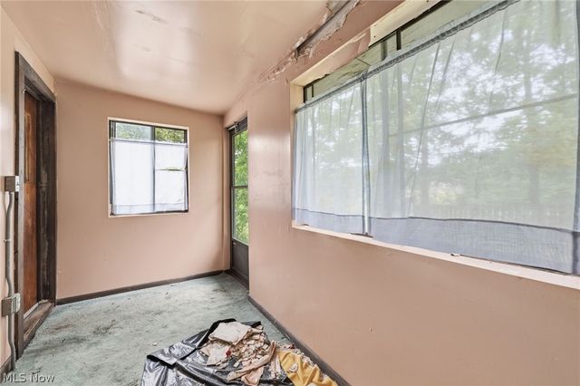 471 Lamson Avenue, Bedford, OH 44146