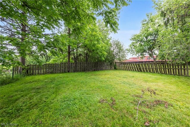 471 Lamson Avenue, Bedford, OH 44146