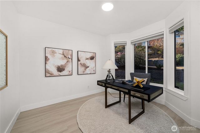 17003 SE 14th Lane, Bellevue, WA 98008