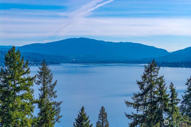 17003 SE 14th Lane, Bellevue, WA 98008