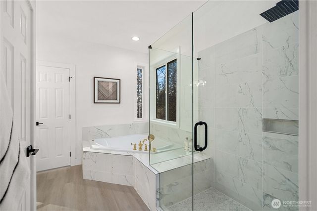 17003 SE 14th Lane, Bellevue, WA 98008