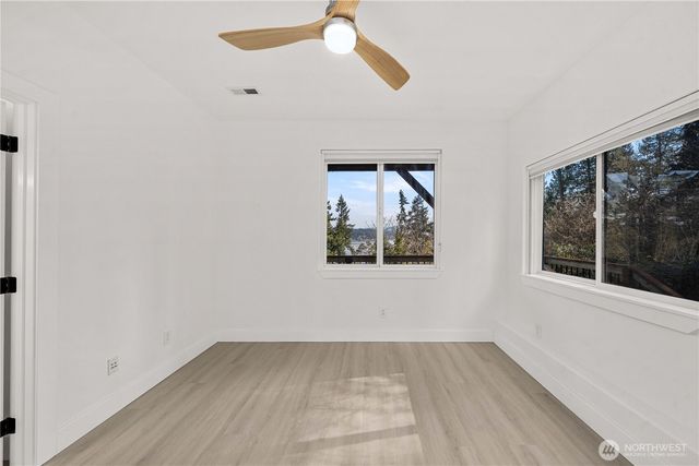 17003 SE 14th Lane, Bellevue, WA 98008